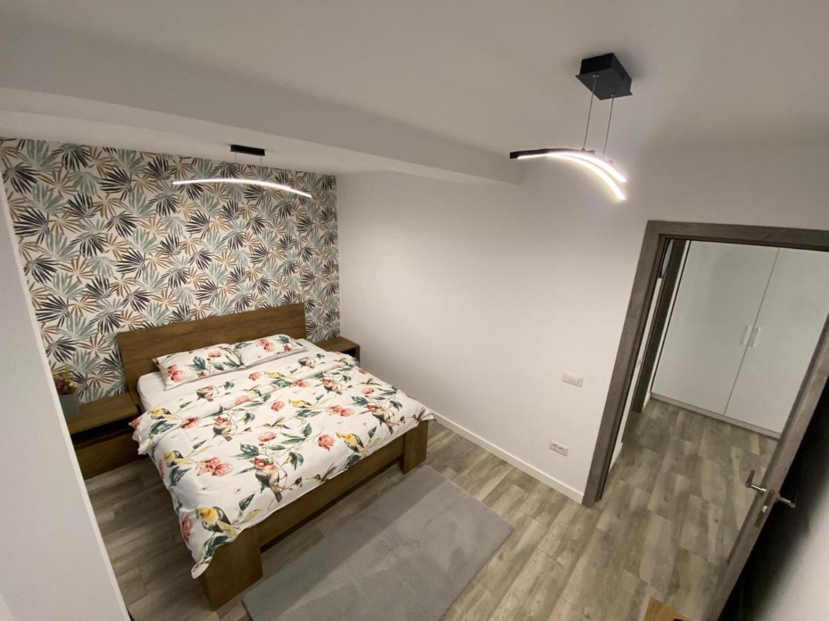 Lora Studio Daire Suceava Dış mekan fotoğraf